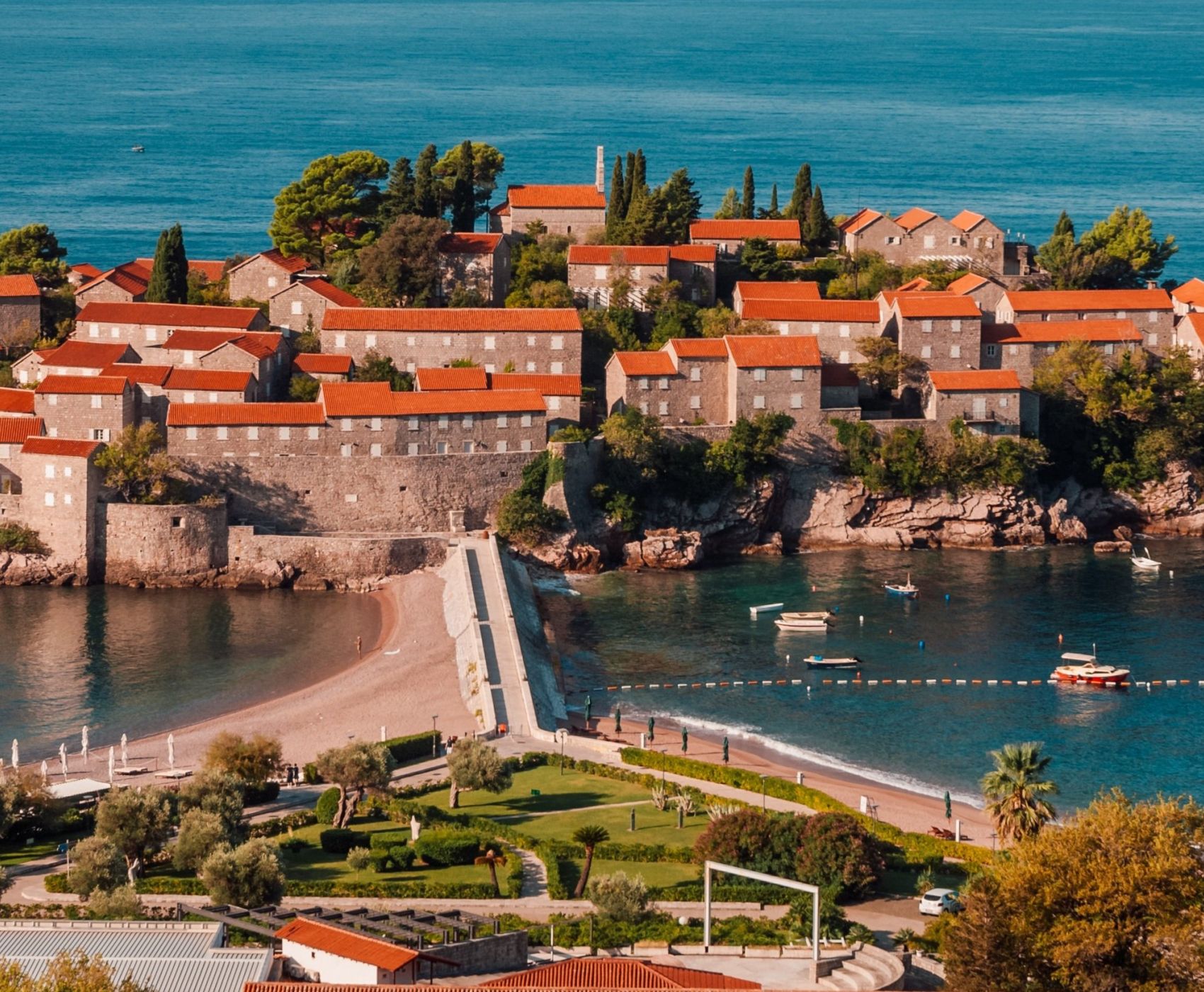ANTALYA'DAN DİREKT UÇAKLI  TİRAN - ( KARADAĞ )- BUDVA - KOTOR  VİZESİZ !!