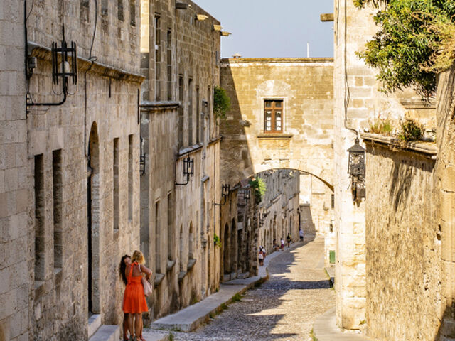 SELECTUM BLUE CRUISES İLE 4 GECE YUNAN ADALARI TURU - KAPI VİZELİ